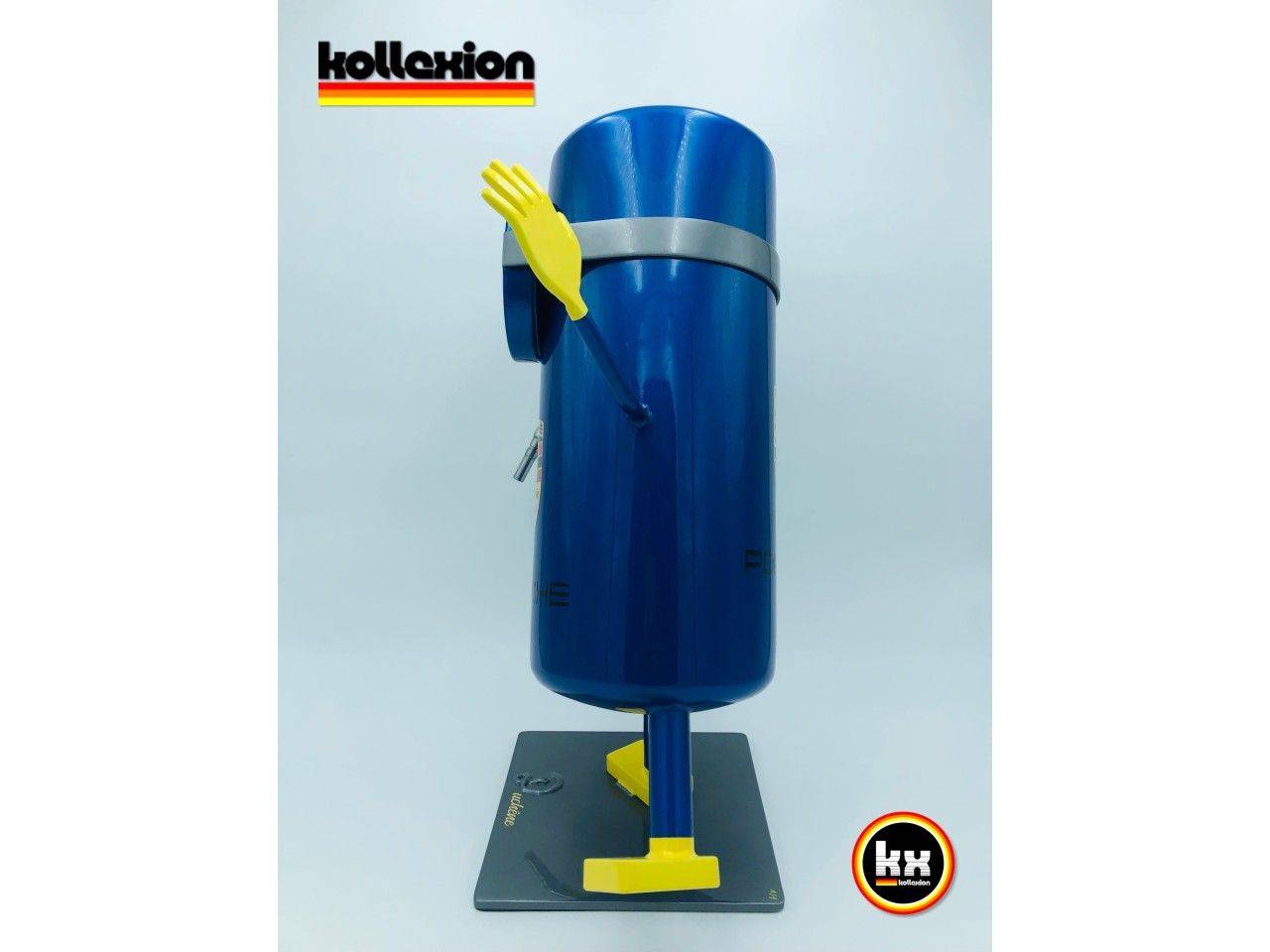 MINION PORSCHE 55 Pop Art Exemplaire Unique Bleu