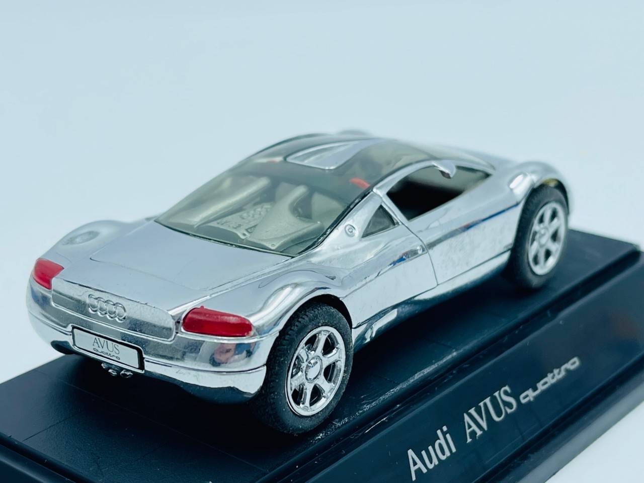 REVELL 08508 AUDI Avus Quattro 1.43